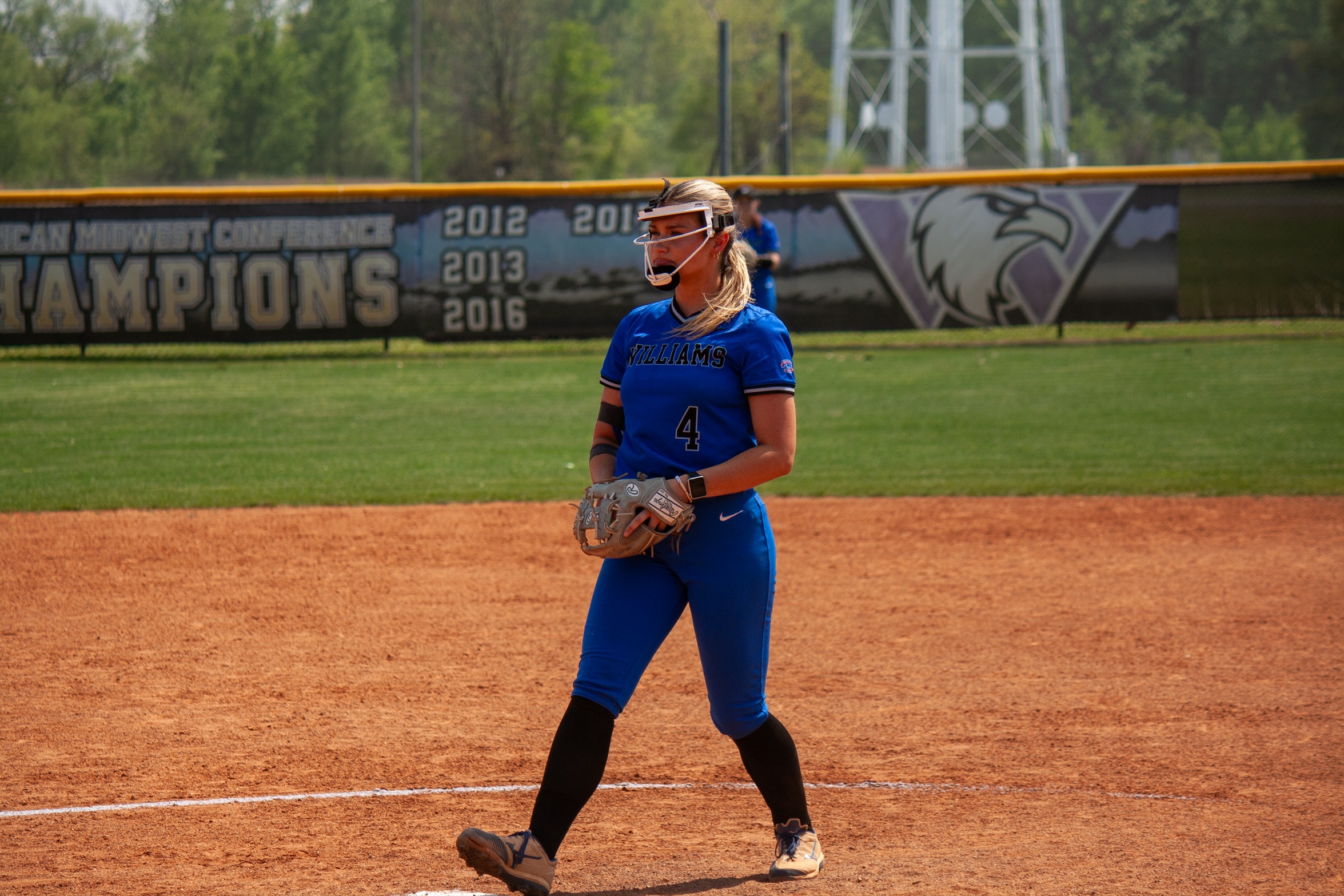 Lady Eagles Land Seven on AMC All-Conference List