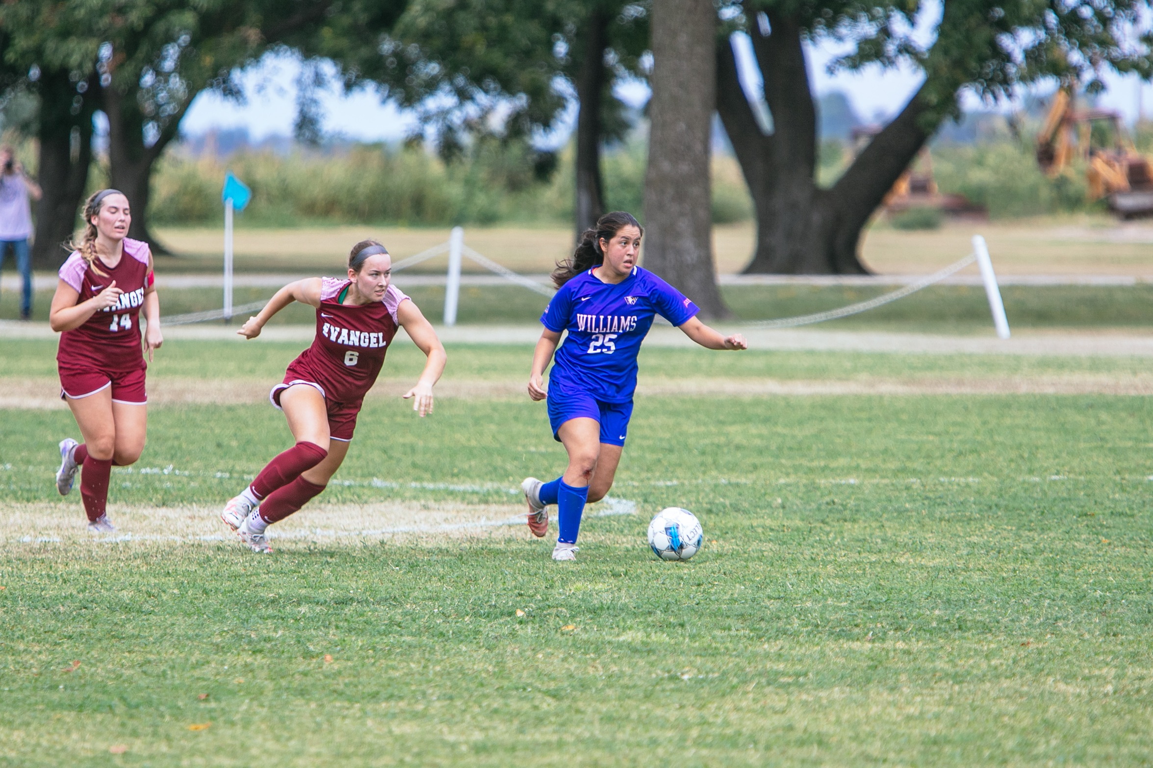 Lady Eagles Fall to Lions to Round Out Non-Conference Slate